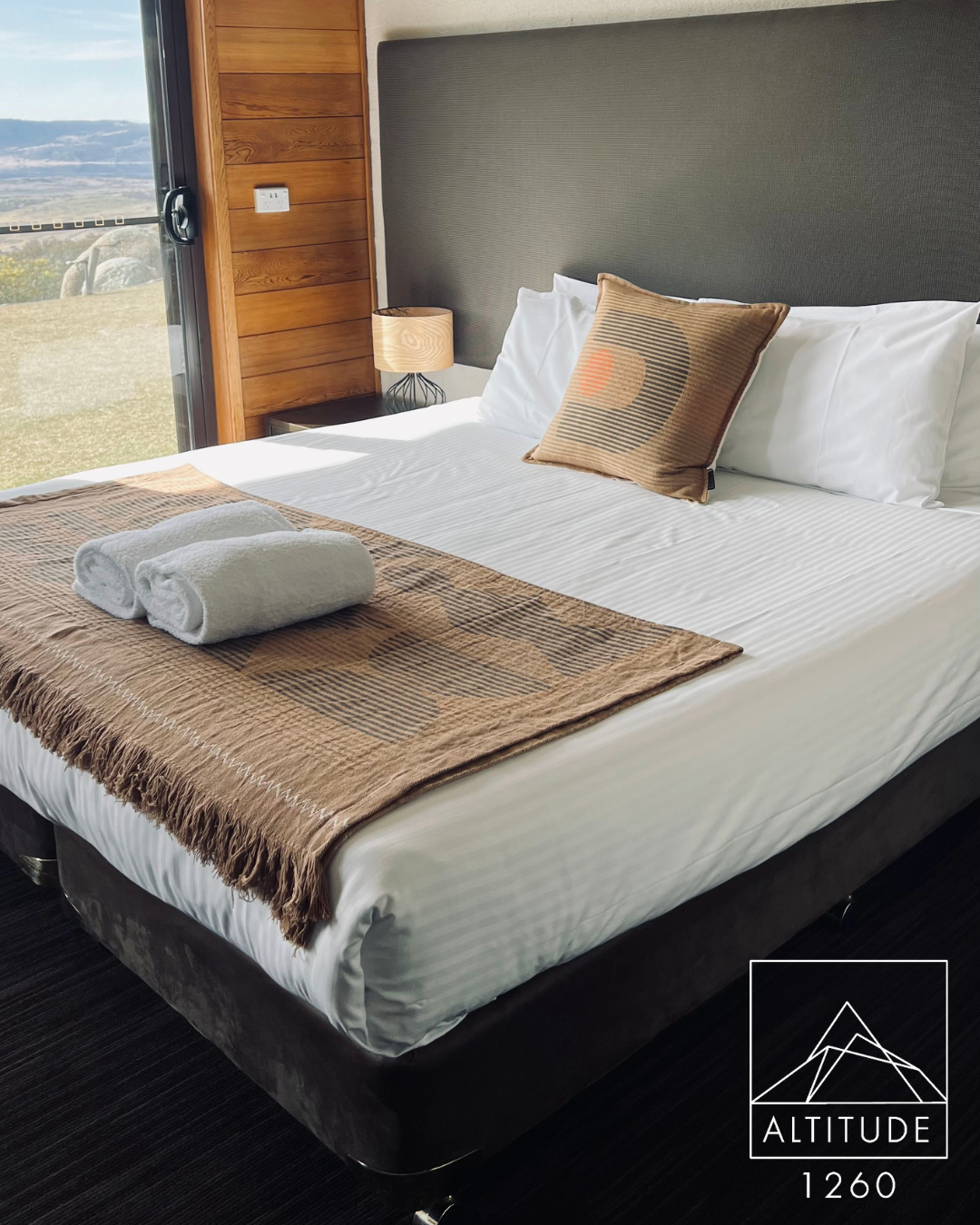 Altitude 1260 is a family-run lodge located on over 255 acres of natural bushland operating all year round. Altitude 1260 boasts breath-taking panoramic views from Lake Jindabyne through to the mountain peaks of Kosciuszko.