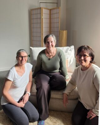 Stillpoint Jindabyne is a community space for yoga, meditation, counselling and holistic therapies, set within the stunning Snowy Mountains of NSW.